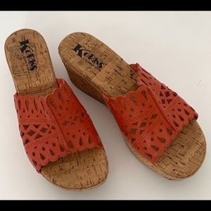 Korks by Kork Ease  Cut Out Wedge Sandals Size 9